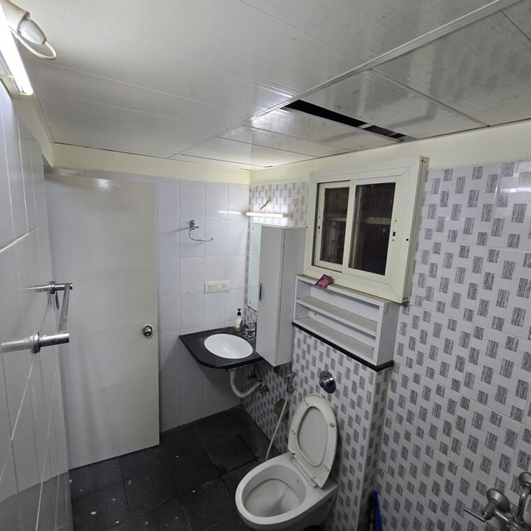 Bathroom, century-commanders-vista 3 Bedroom 1365 Sq.Ft. Apartment In Anantapura Road Bangalore 9766804