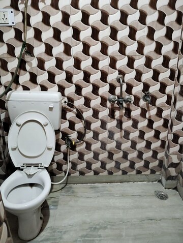Bathroom in 1.5 BHK Independent House at Sector 22 – for Rent