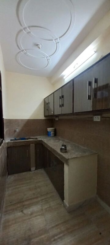 Kitchen in 1.5 BHK Independent House at Sector 22 – for Rent