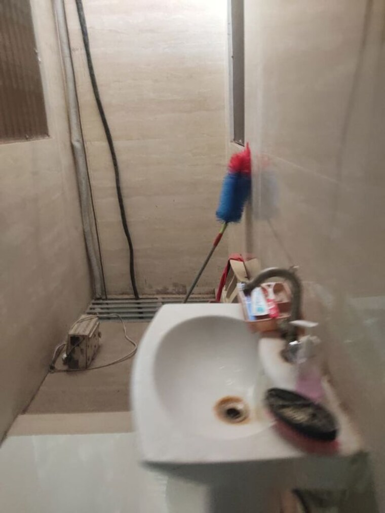 Bathroom, niti khand iii 2 Bedroom 1050 Sq.Ft. Builder Floor In Niti Khand Iii Ghaziabad 9766832