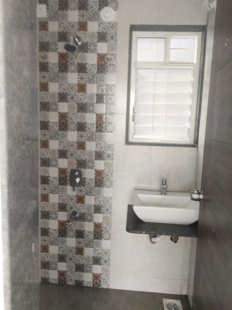 Bathroom, pawana-vitthal-heights 2 Bedroom 800 Sq.Ft. Apartment In Ravet Pune 9766871