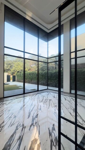 6+ BHK Penthouse For Sale in Gadaipur