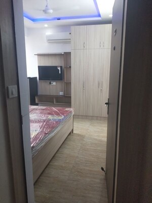 1 RK Apartment For Rent in Dhoot Time Residency, Sector 63