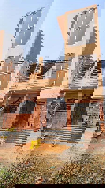 Plot For Sale in Max Balaji Defence City III