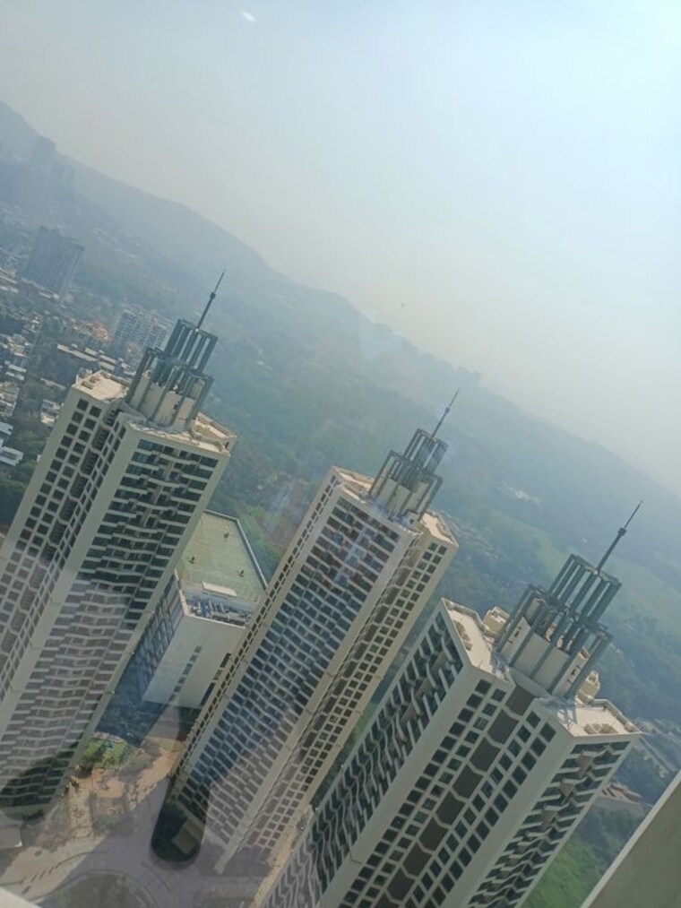 Exterior View, oberoi-realty-esquire 3.5 Bedroom 1515 Sq.Ft. Apartment In Goregaon East Mumbai 9766879