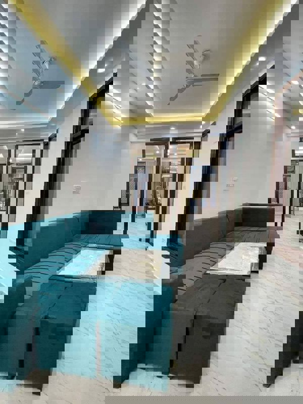 2 BHK Builder Floor For Rent in Saket