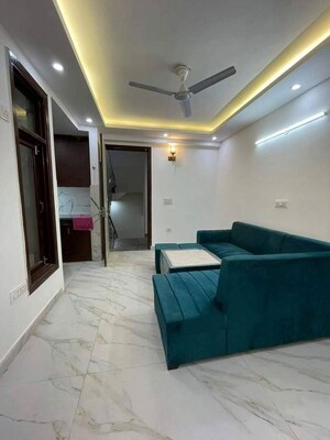Master Bedroom in 2 BHK Builder Floor at Saket – for Rent