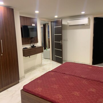 Bedroom in 1 BHK Builder Floor at Suncity Township Gurgaon, Sector 54 – for Rent