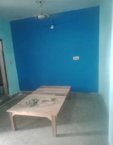 Room in 1 BHK Villa at Aliganj – for Rent