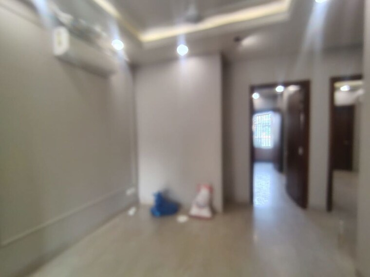 Room, chittaranjan park 3 Bedroom 1600 Sq.Ft. Builder Floor In Chittaranjan Park Delhi 9767000