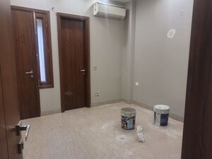 3 BHK Builder Floor For Rent in Chittaranjan Park