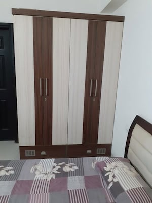 Bedroom in 2 BHK Apartment at Sunshine Enclave, Vip Road – for Rent