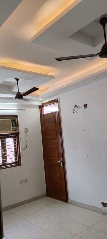 Furnished Amenities in 3 BHK Apartment at Proview Officer City Premium Tower, Raj Nagar Extension – for Rent