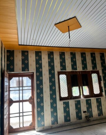 2 BHK Villa For Rent in Aliganj