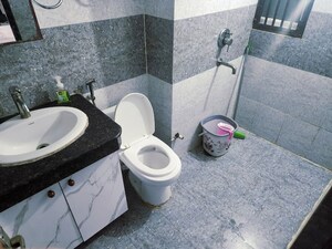 Attached Bathroom in 2 BHK Apartment at Ahinsa Khand 2 – for Rent
