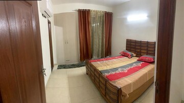 Bedroom in 3 BHK Apartment at Sushma Green vista, Ghazipur – for Rent
