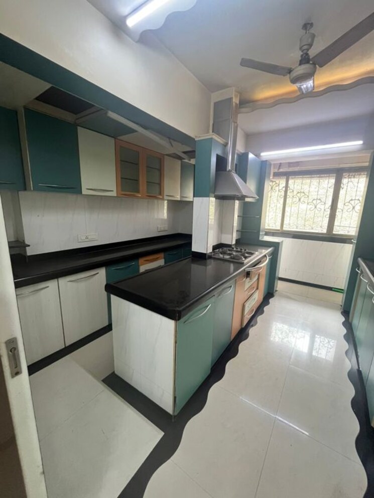 Kitchen, prabhadevi 3 Bedroom 1300 Sq.Ft. Apartment In Prabhadevi Mumbai 9767014