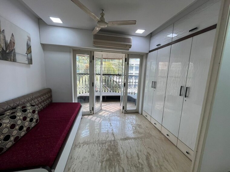 Living Room, prabhadevi 3 Bedroom 1300 Sq.Ft. Apartment In Prabhadevi Mumbai 9767014