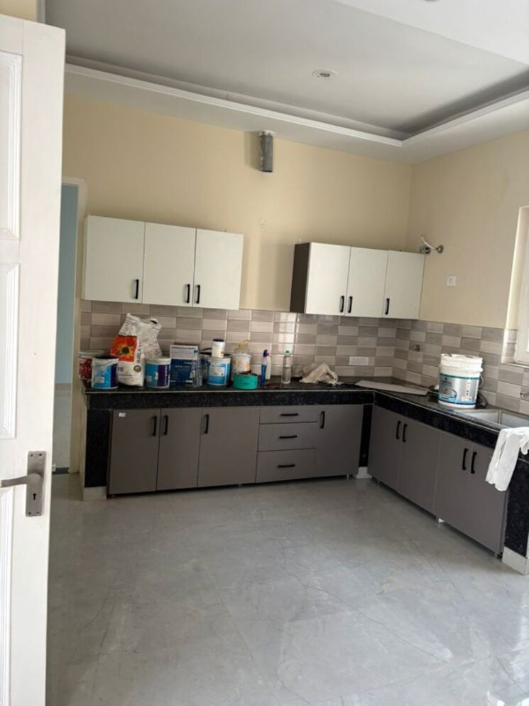 Kitchen, sbp-housing-park 3 Bedroom 1500 Sq.Ft. Apartment In Central Derabassi Chandigarh 9767083