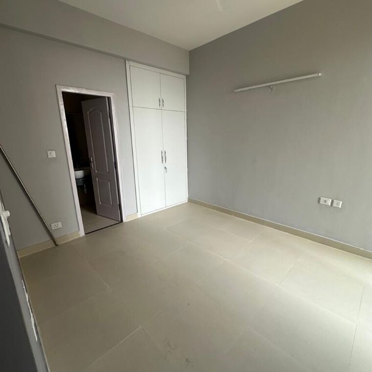 Room, supertech-hues 2 Bedroom 1180 Sq.Ft. Apartment In Sector 68 Gurgaon 9767109