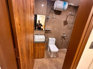 Team Area in 1 RK Builder Floor at Sushant Lok ii – for Rent