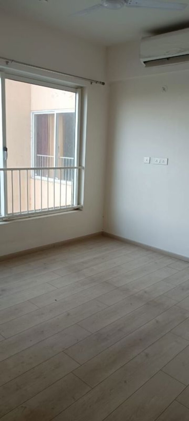 Room, ireo-skyon 3 Bedroom 2045 Sq.Ft. Apartment In Sector 60 Gurgaon 9767283