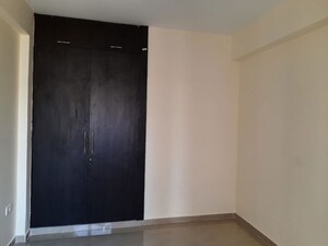 Room in 2 BHK Apartment at ROF Aalayas, Sector 102 – for Rent