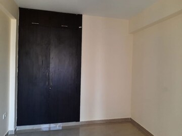 Room in 2 BHK Apartment at ROF Aalayas, Sector 102 – for Rent