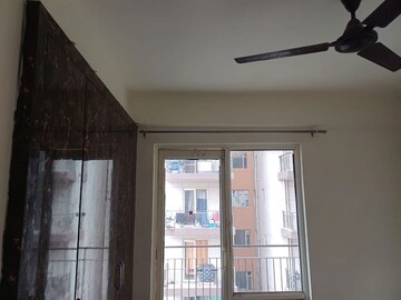 Room in 2 BHK Apartment at ROF Aalayas, Sector 102 – for Rent