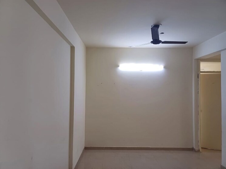 Room, rof-aalayas 2 Bedroom 717 Sq.Ft. Apartment In Sector 102 Gurgaon 9767320