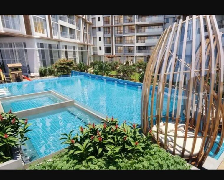 Swimming Pool, andheri west 4 Bedroom 2500 Sq.Ft. Apartment In Andheri West Mumbai 9623878