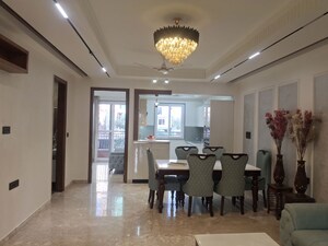 3.5 BHK Builder Floor For Sale in BPTP The Oval, Sector 70a