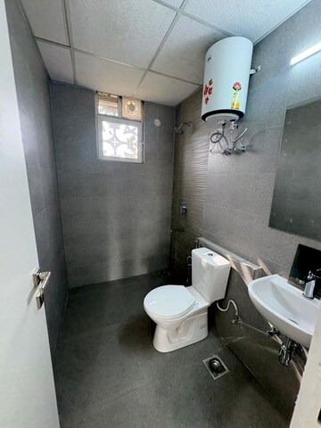 Bathroom in 3 BHK Apartment at Signature Global City, Sector 37d – for Rent