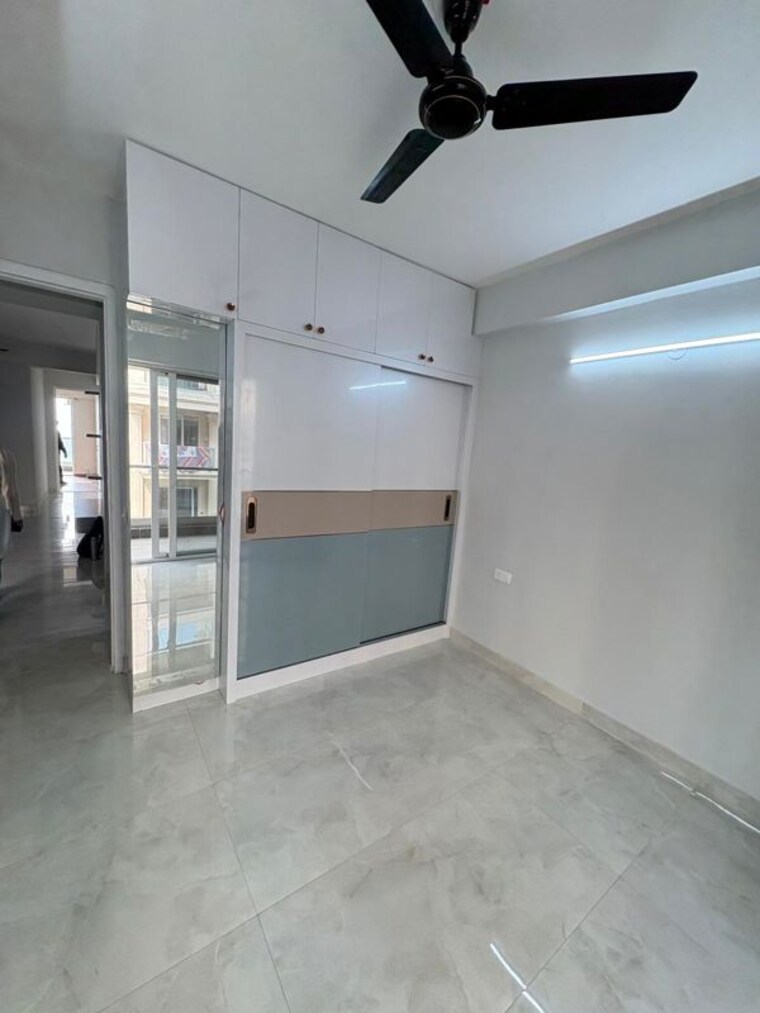 Room, signature-global-city 3 Bedroom 1555 Sq.Ft. Apartment In Sector 37d Gurgaon 9767375