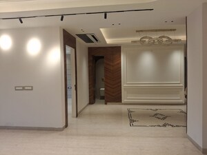 Room in 4 BHK Builder Floor at Ansal Sushant Lok I, Sector 43 – for Sale