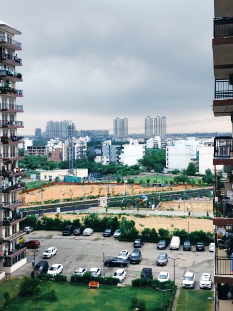 Exterior View, rof-aalayas-phase-2 3 Bedroom 864 Sq.Ft. Apartment In Sector 102 Gurgaon 9767383