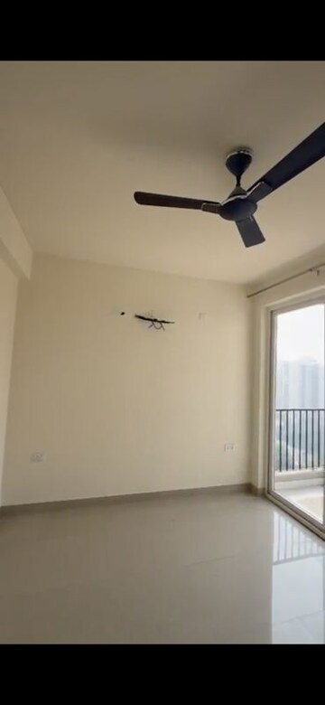 Room in 3 BHK Apartment at Shiv The Ozone Solitaire, Sector 87 – for Rent