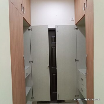 Master Bedroom in 4 BHK Builder Floor at Unitech South City II, Sector 50 – for Sale