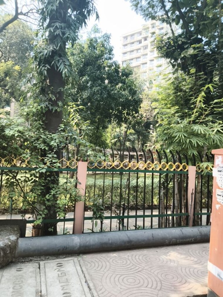 Balcony, vile parle west 2 Bedroom 700 Sq.Ft. Apartment In Vile Parle West Mumbai 9767389