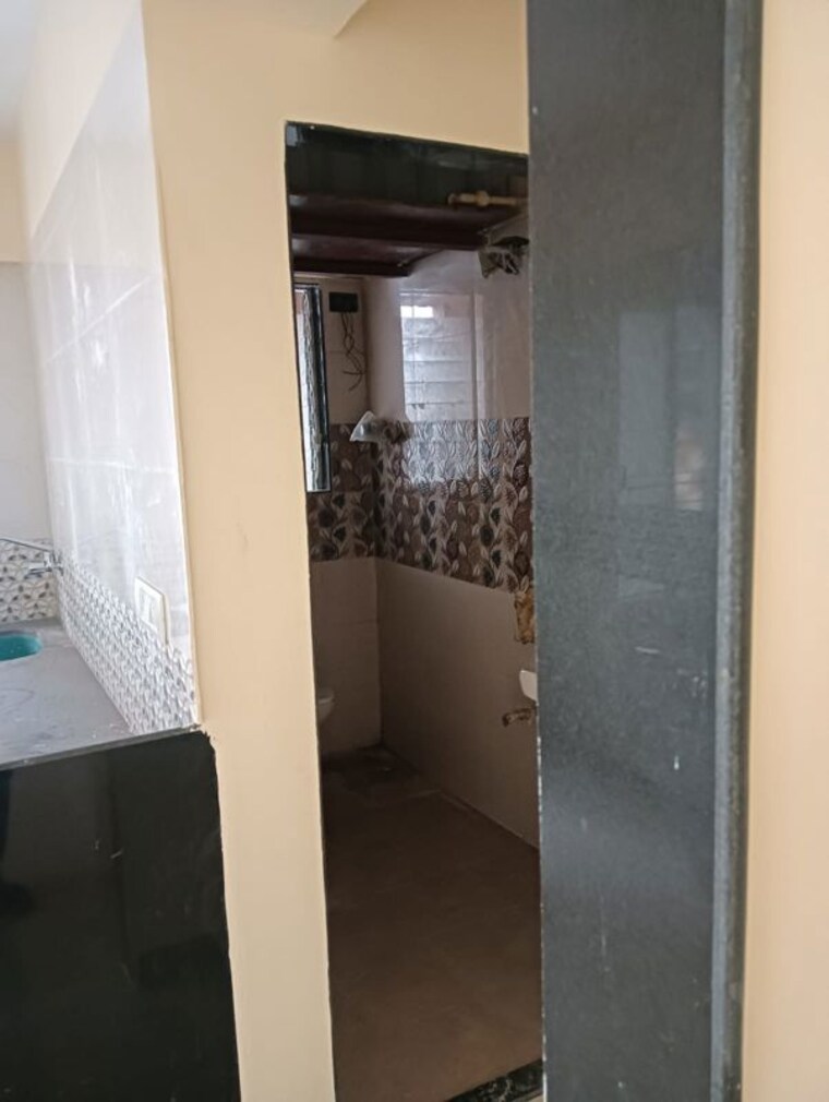 undefined, vile parle west 2 Bedroom 700 Sq.Ft. Apartment In Vile Parle West Mumbai 9767389