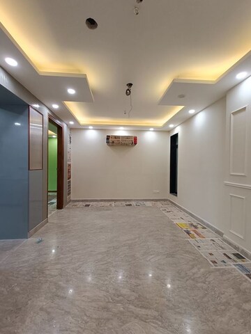 Room in 3.5 BHK Builder Floor at RWA Residential Society Sector 46, Sector 46 – for Sale