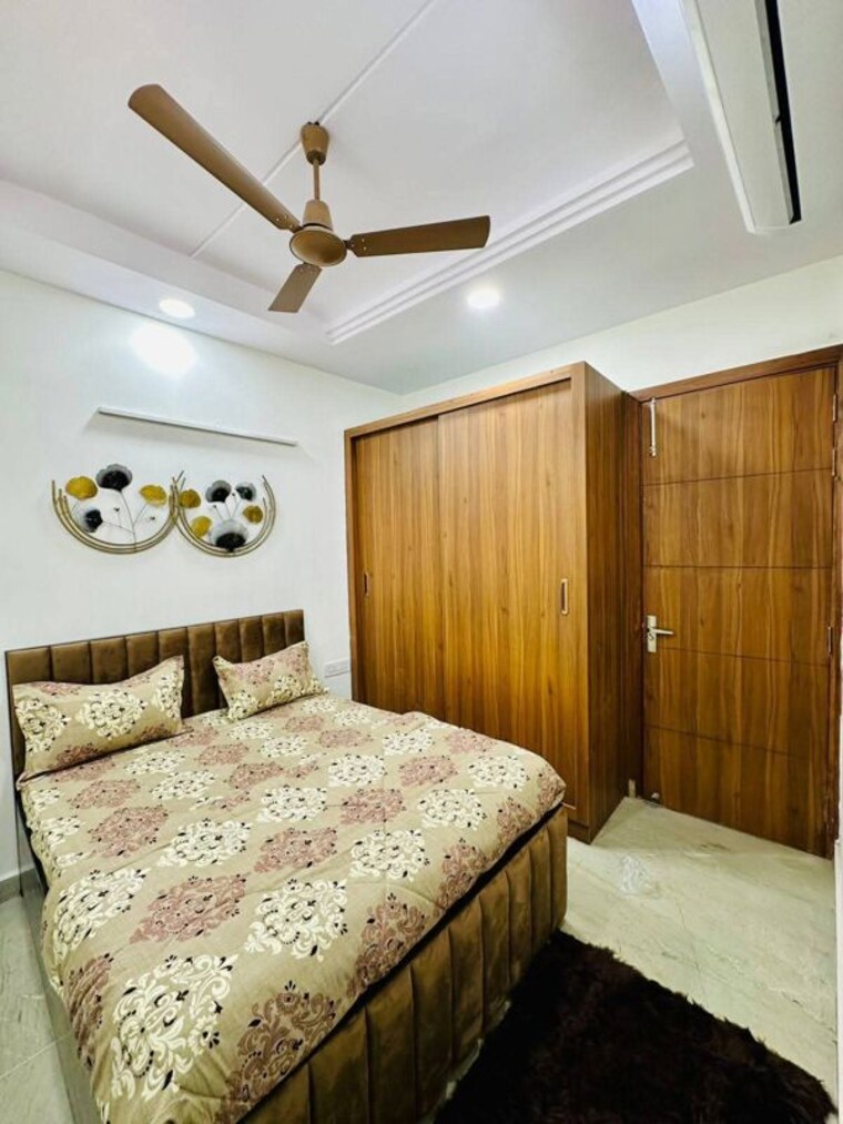 Bedroom, saket 1 Bedroom 500 Sq.Ft. Apartment In Saket Delhi 9767453