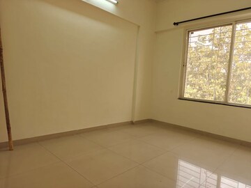 Room in 2.5 BHK Apartment at GK Rose County, Pimple Saudagar – for Rent