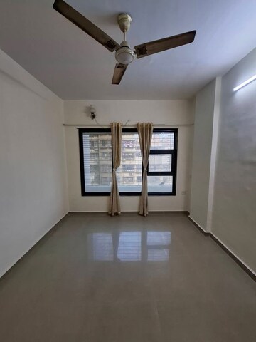 2 BHK Apartment For Rent in RNA NG Suncity Phase II, Kandivali East