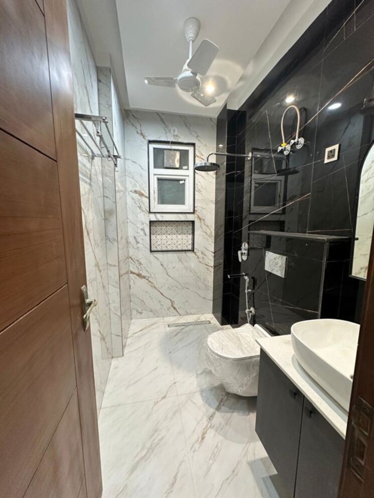 Master Bedroom, bptp-floors 3 Bedroom 1395 Sq.Ft. Builder Floor In Sector 70 Gurgaon 9767496