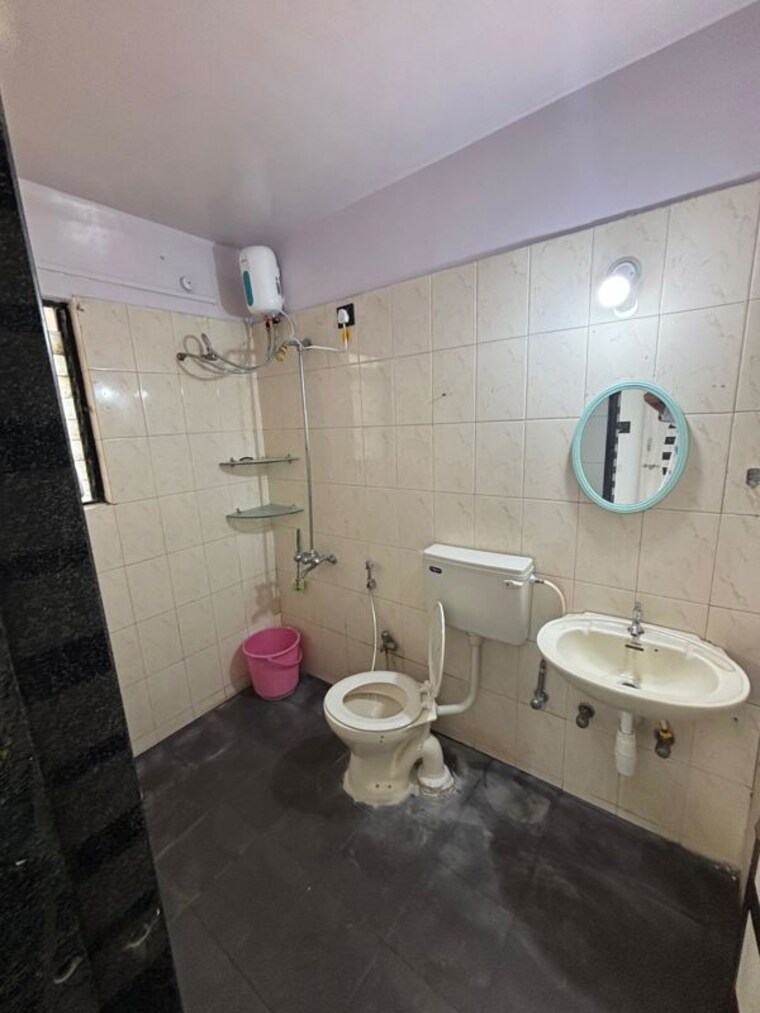 Bathroom, sai-sagar-apartment 2 Bedroom 835 Sq.Ft. Apartment In Kalwa Thane 9767512