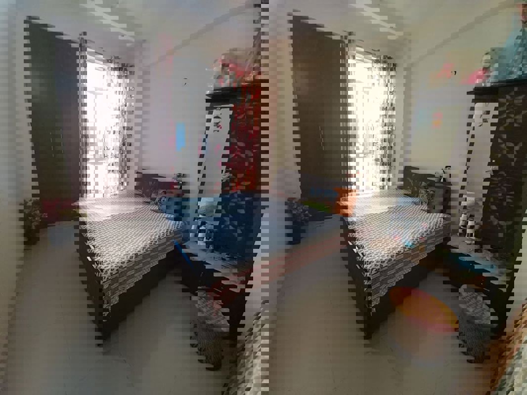 2.5 BHK + Store Room Apartment For Sale in Prateek Laurel