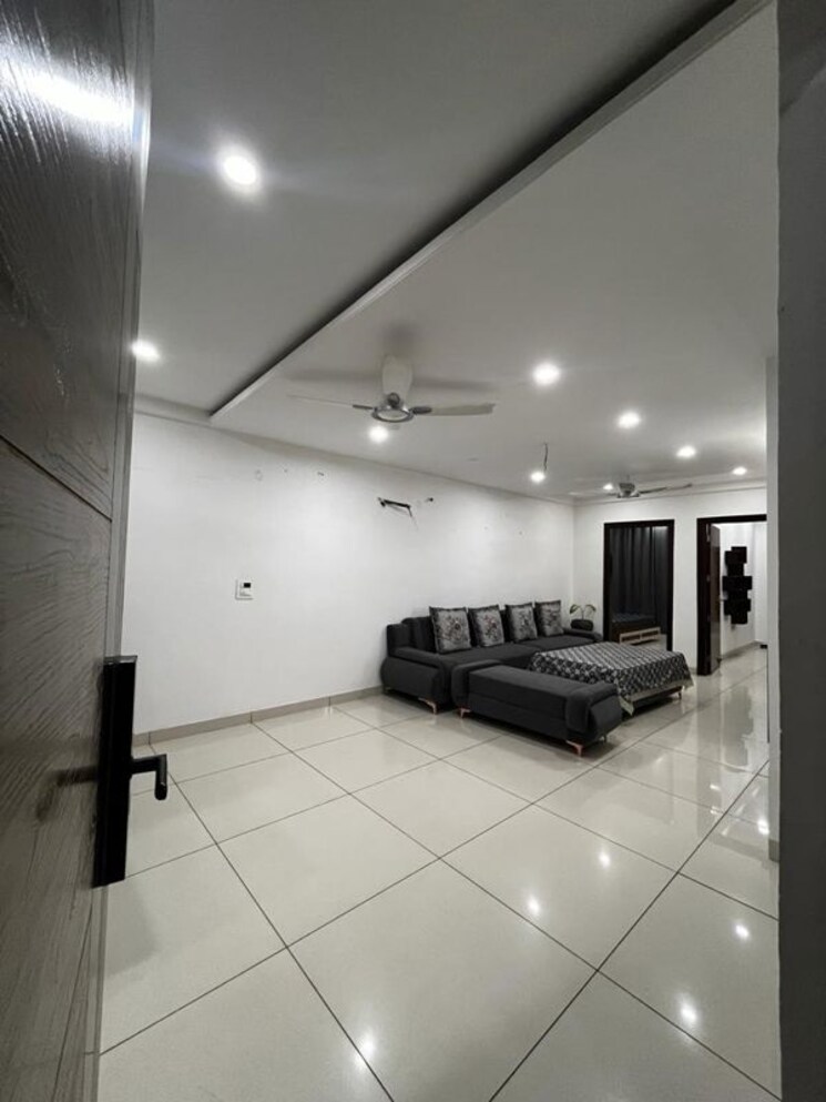 Bathroom, ghb-splande 3 Bedroom 1842 Sq.Ft. Apartment In Patiala Road Zirakpur 9767541