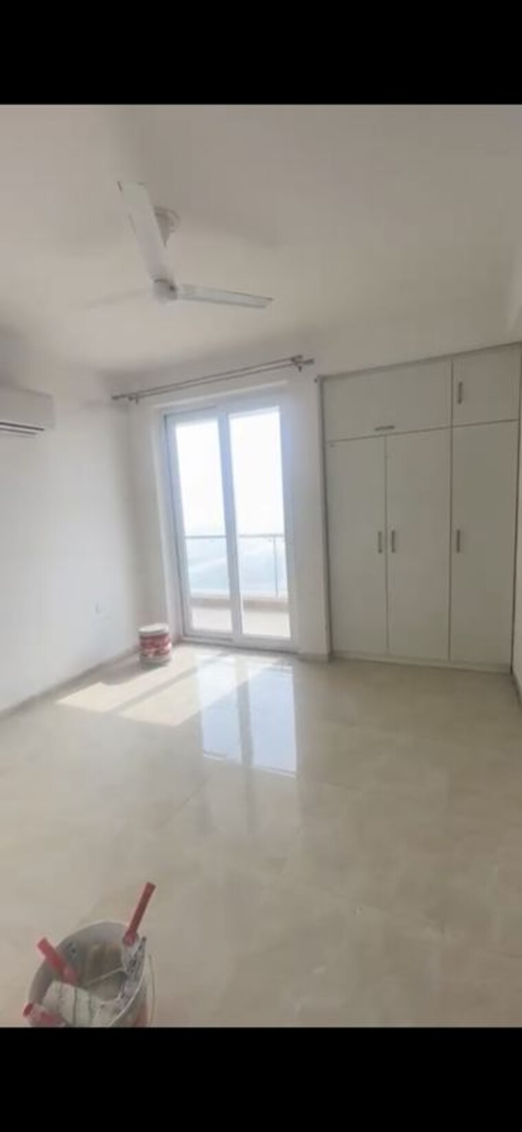 Room, omaxe-royal-residency-faridabad 3 Bedroom 1925 Sq.Ft. Apartment In Sector 79 Faridabad 9767548