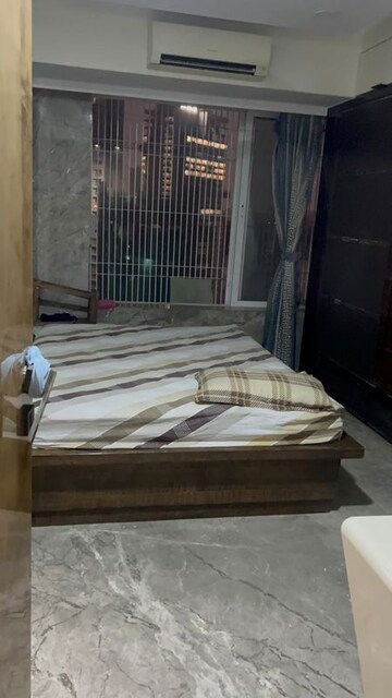 Bedroom in 3.5 BHK Apartment at Mahindra Eminente, Goregaon West – for Sale
